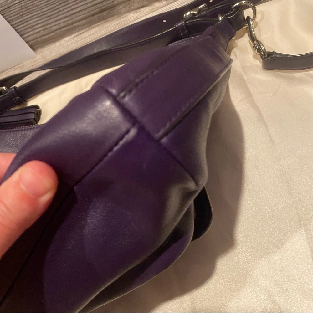UEC Coach Purple Courtenay Purple Leather Legacy Hobo Bag - Picture 12 of 12